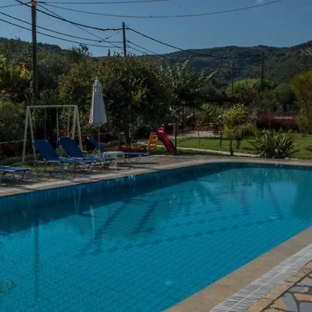 Dimas V House Aparthotel Parga Ngoại thất bức ảnh