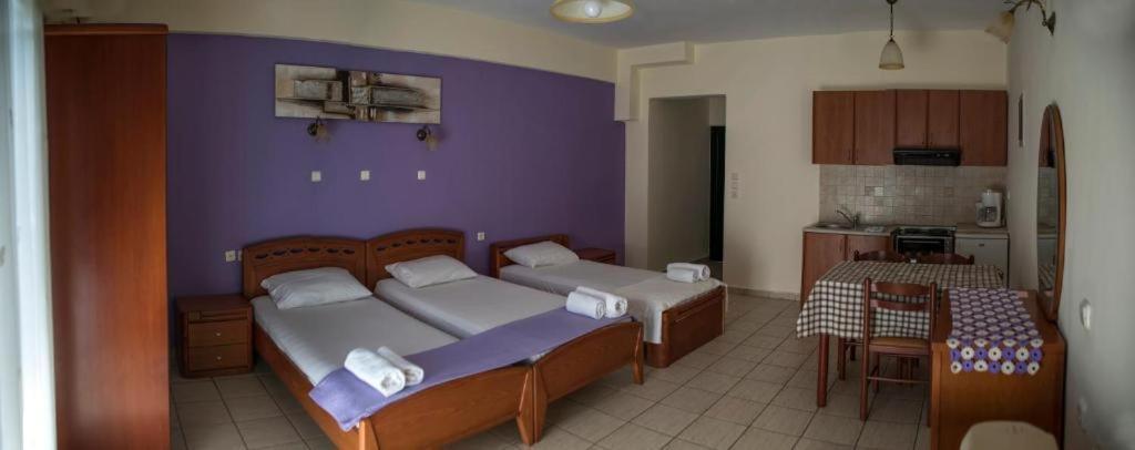 Dimas V House Aparthotel Parga Ngoại thất bức ảnh