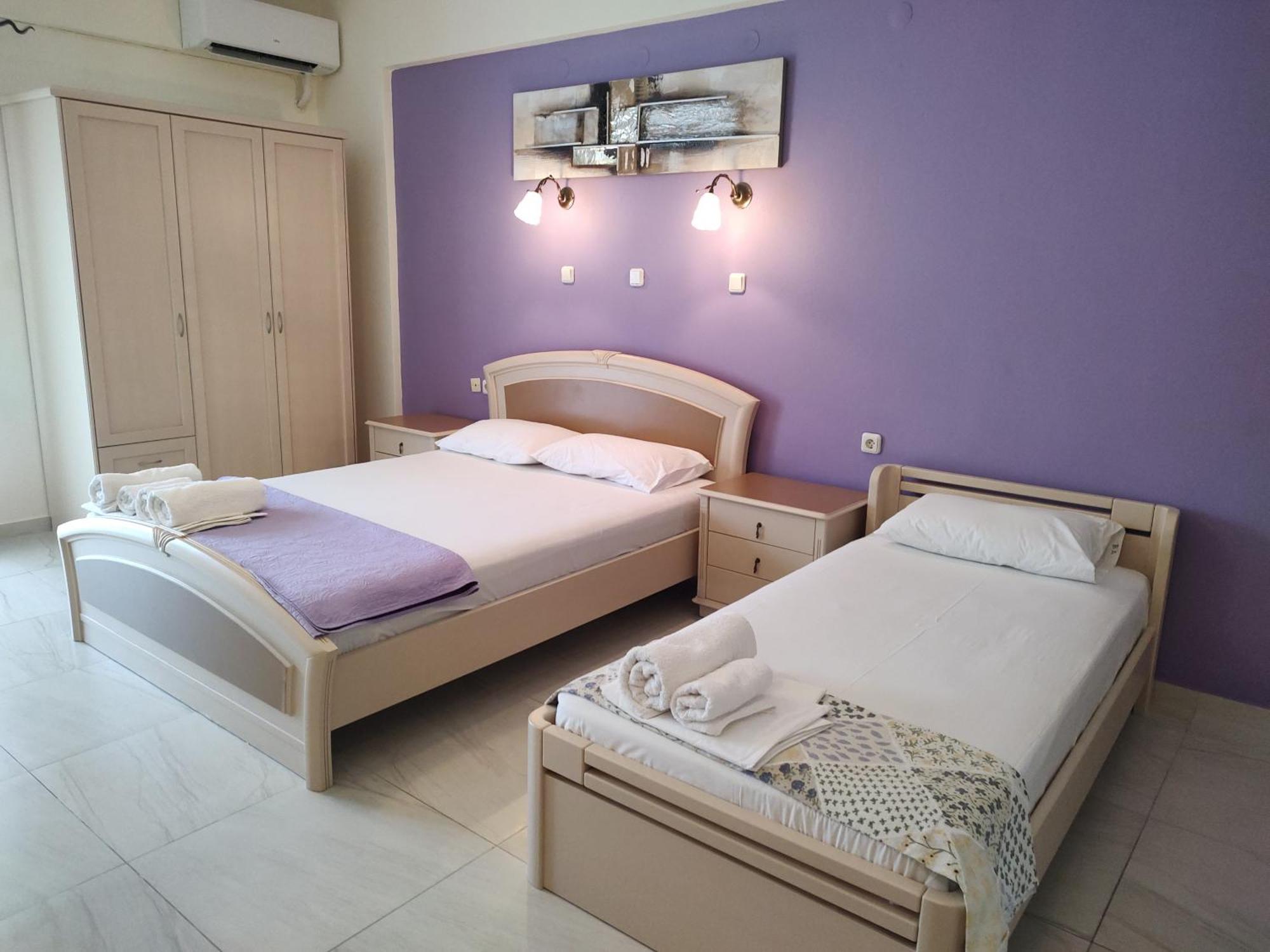 Dimas V House Aparthotel Parga Ngoại thất bức ảnh