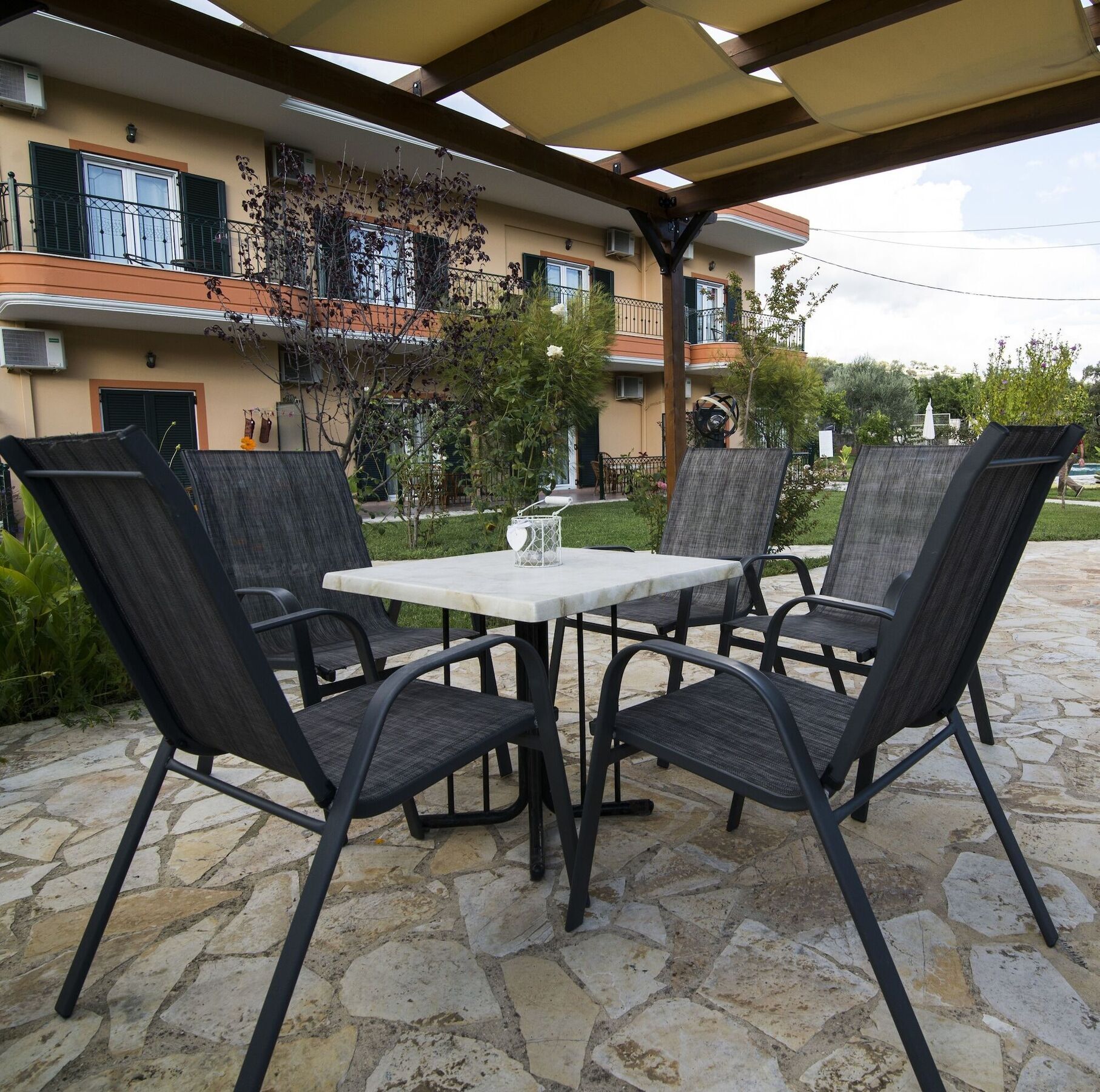 Dimas V House Aparthotel Parga Ngoại thất bức ảnh