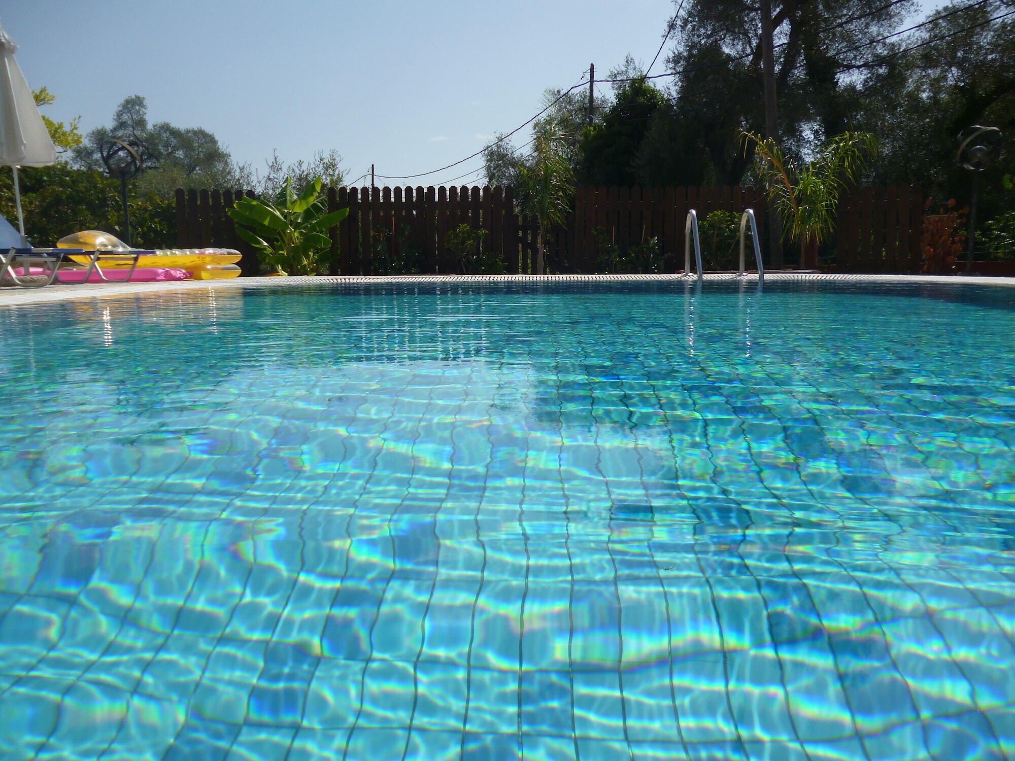 Dimas V House Aparthotel Parga Ngoại thất bức ảnh